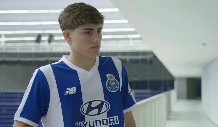 Leandro Cardoso promovido ao plantel sénior